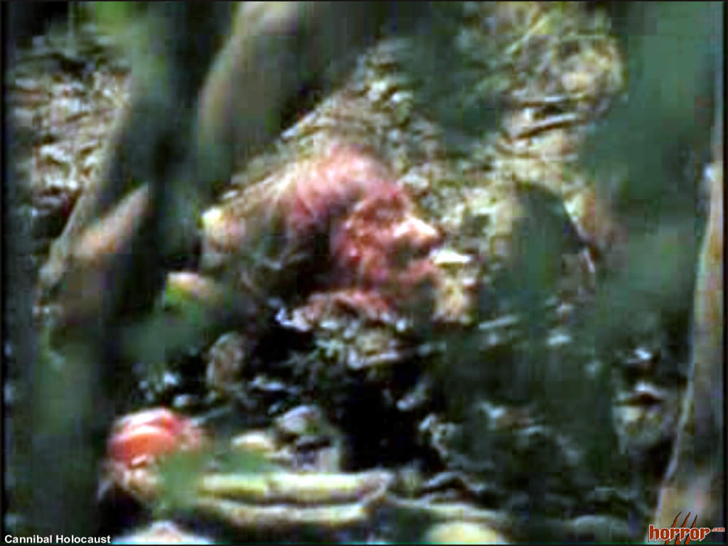 1cannibalholocaust_179.jpg