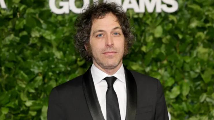 FireShot Capture 3161 - Ryan Reynolds Pic 'Everyday Parenting Tips' Sets Jonathan Krisel As _ - deadline.png.jpg