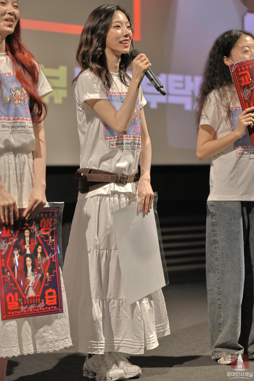 0V0A2090.jpg