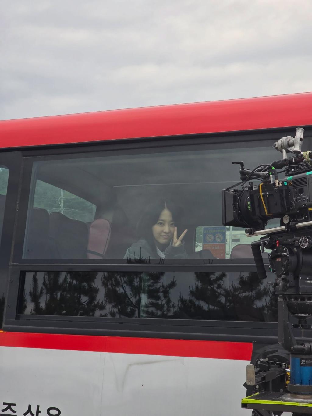 boyoung0212_official_1778058732_3890960480790040656_47602898354_1.jpg