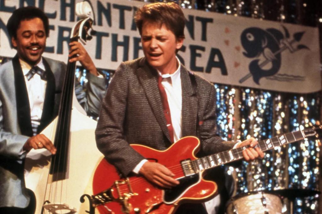 michael-j-fox-back-to-the-future-101525-1-1f924c269ff540fab160a0cba65b0cff.webp.jpg