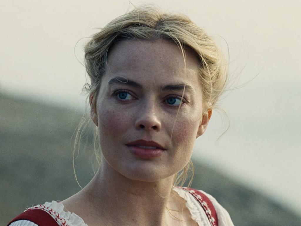 Emerald Fennell says she was delighted when Margot.jpg