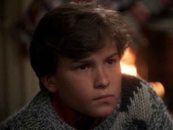 what-did-the-cast-of-big-bang-theory-look-like-as-kids-1022749375-may-7-2013-1-600x450.jpg