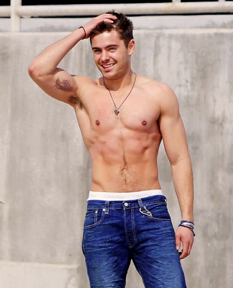 re_1_1350417418_8-zac-efron-1500.jpg