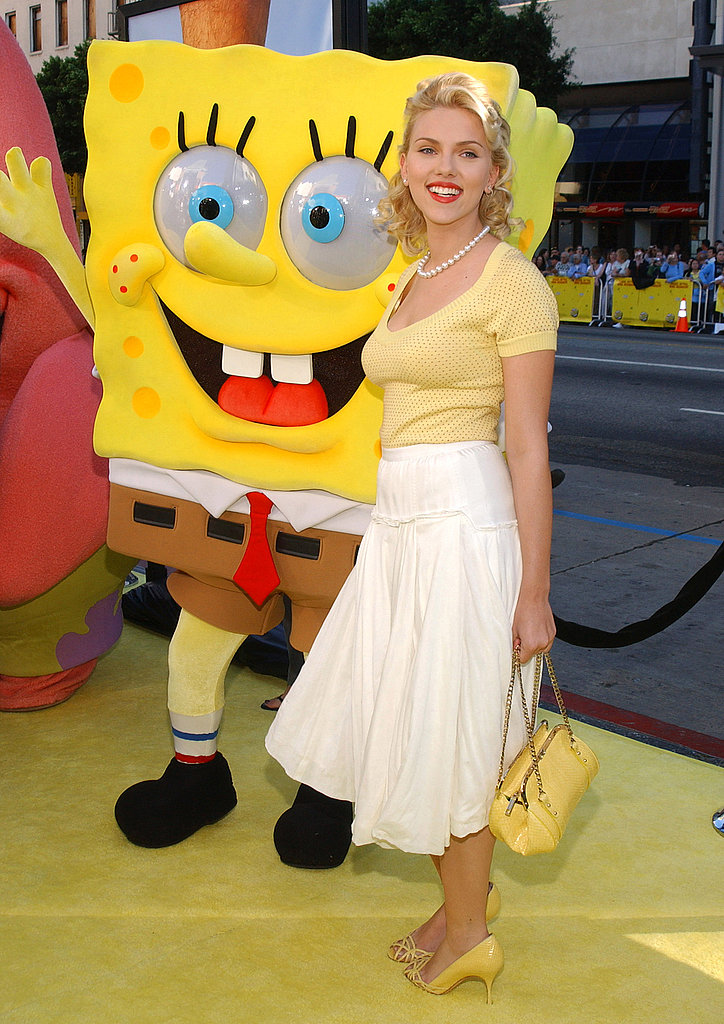 Scarlett-posed-Spongebob-Squarepants-premiere.jpg