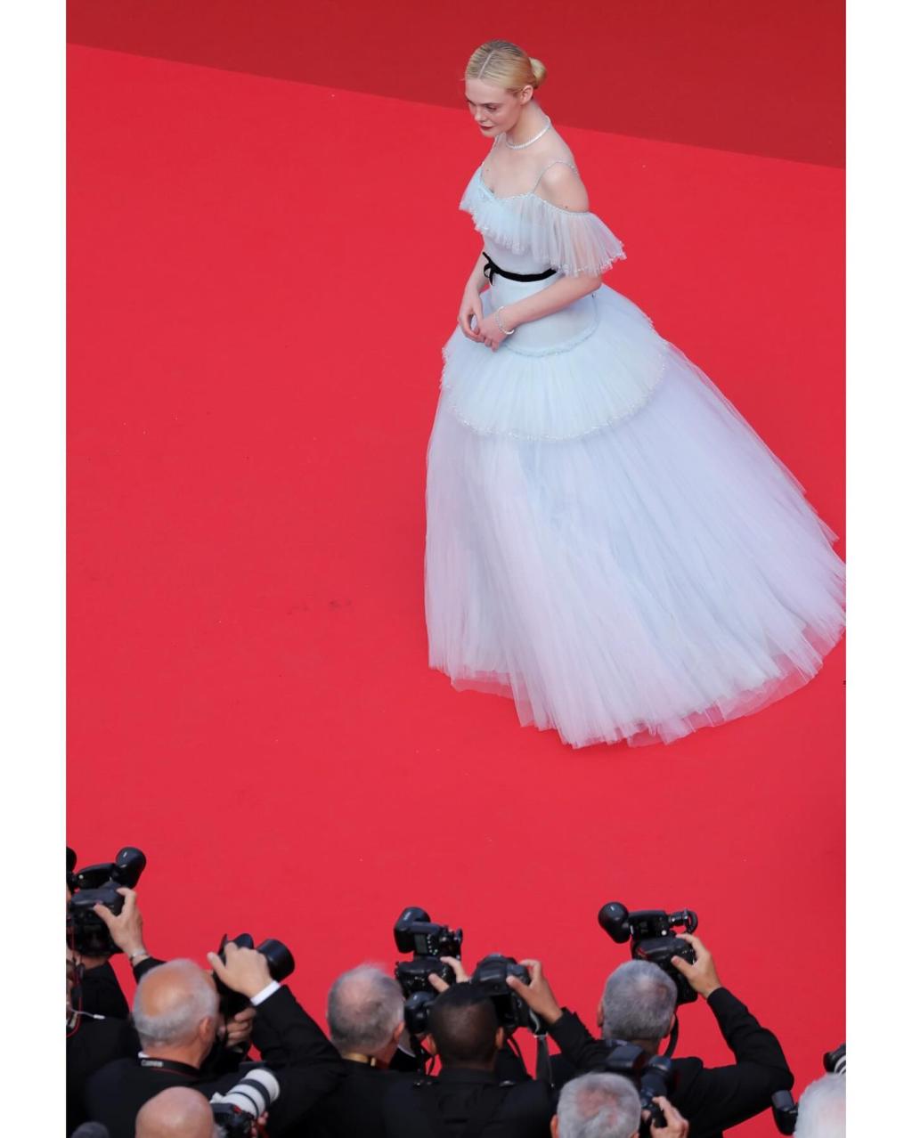 UD_ellefanning_3641140240747746789_3009345727_2025_ 5_ 27_.jpg