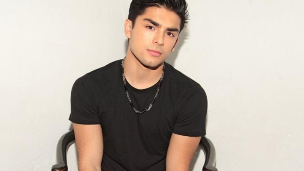 diego_tinoco_-_publicity_-_h_2018-1280x720.jpg