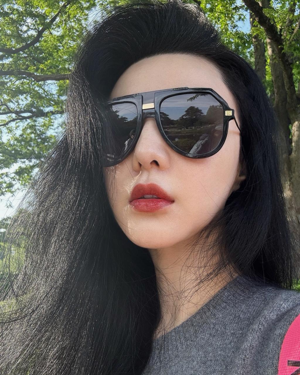 UD_bingbing_fan_3622811464599194907_637148837_2025_ 5_ 2_.jpg