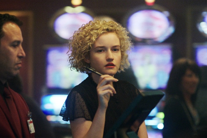 julia-garner-ozark-season-3.jpg