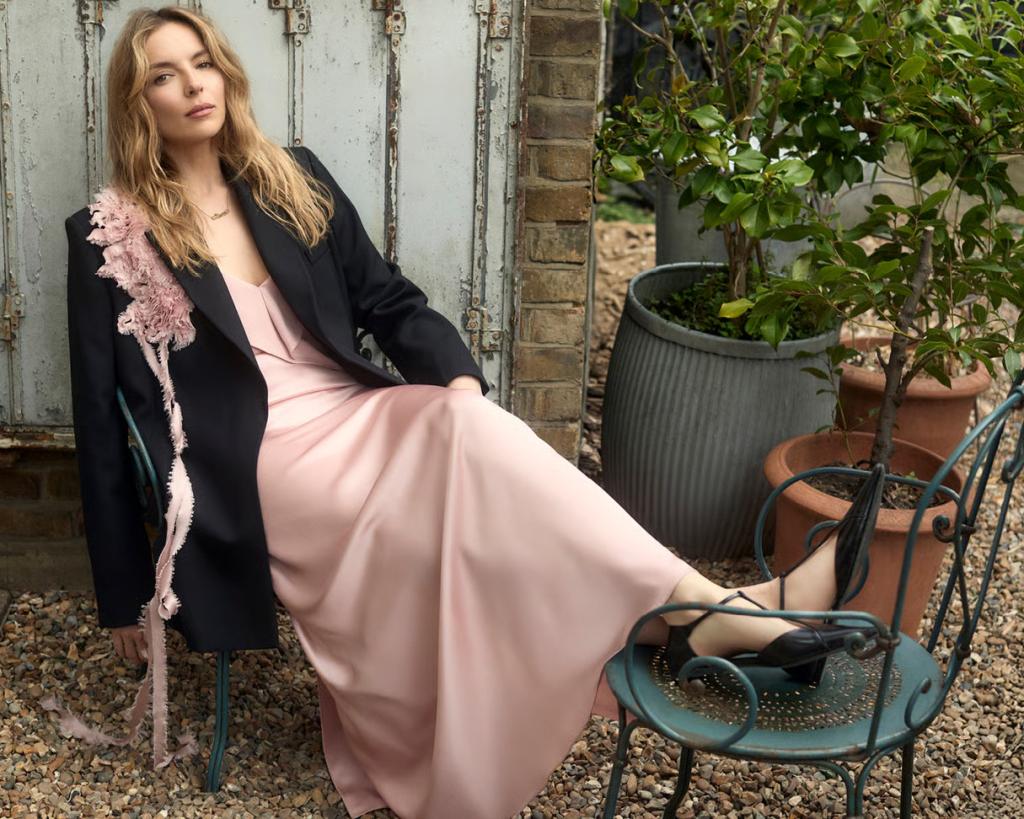 marieclairejodiecomer8.jpg