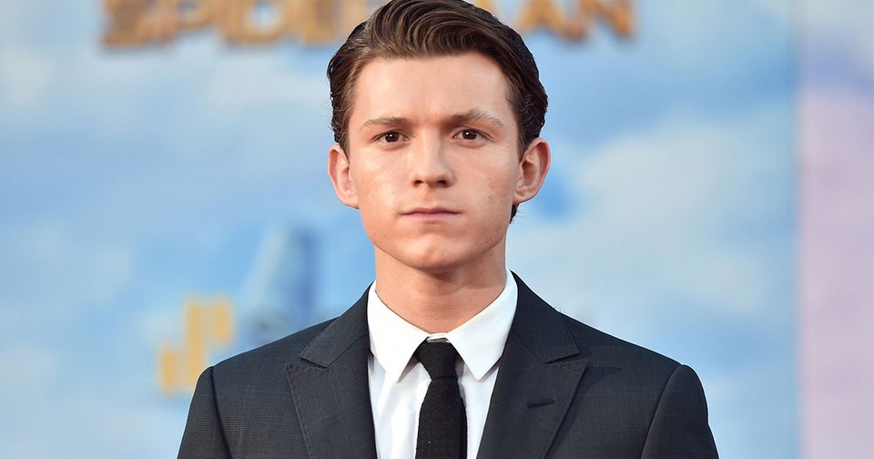 https_kr.hypebeast.com_files_2021_12_tom-holland-on-you-quiz-on-the-block-appearance-spiderman-no-way-home-tw.jpg