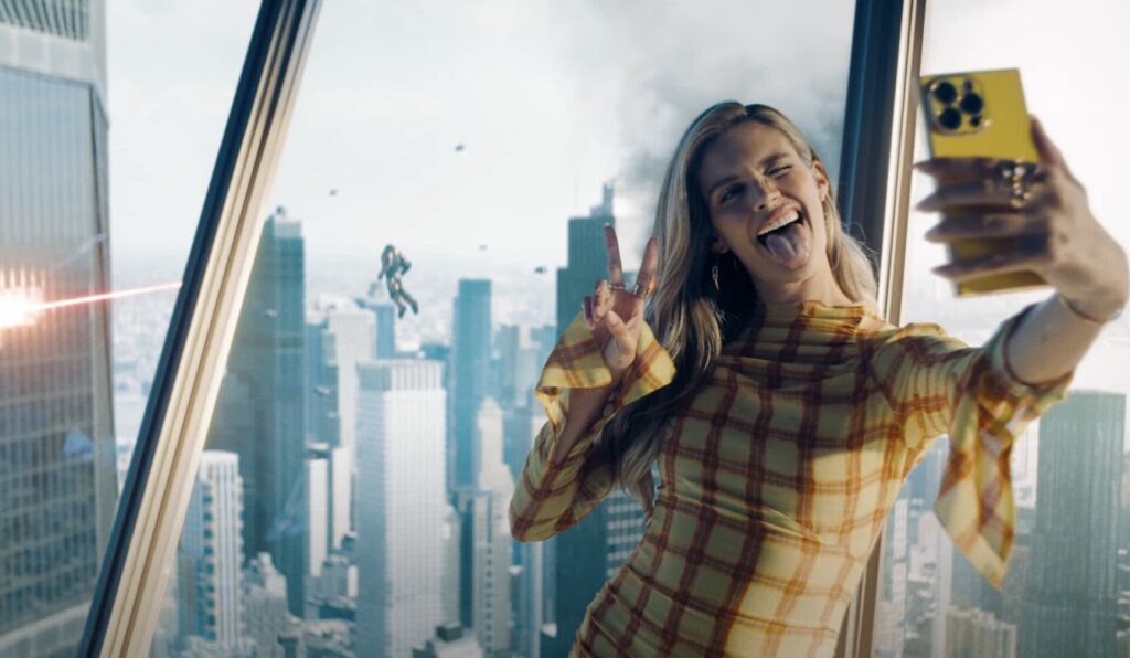 25-Superman-Trailer-tess-1024x596.jpg