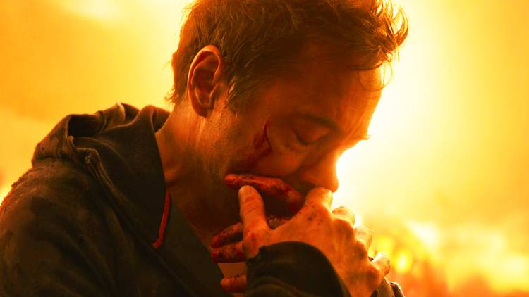 tony-stark-emotional-at-the-end-of-avengers-infinity-war.jpg
