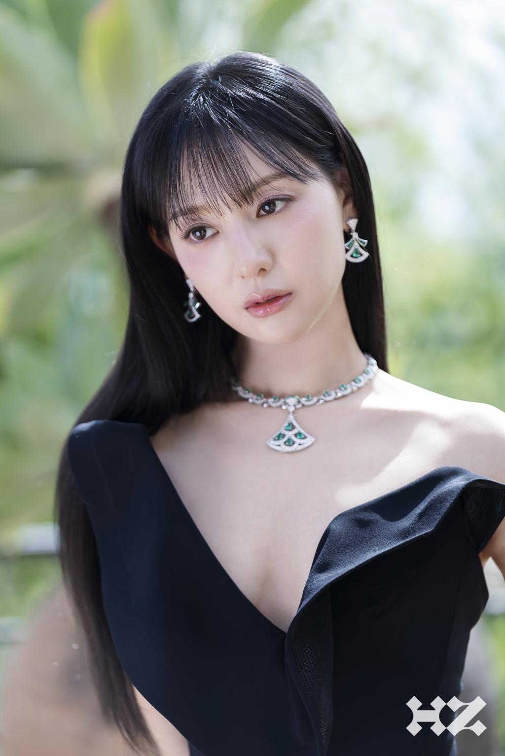 김지원_노블레스_(22).jpg