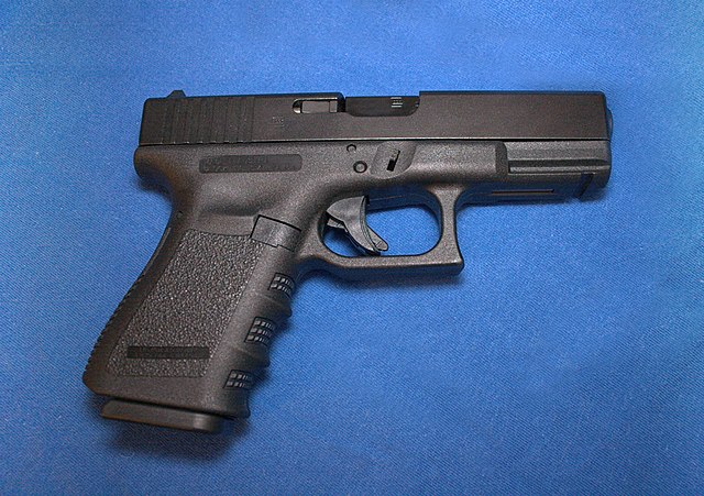 G19_blk_grip.jpg