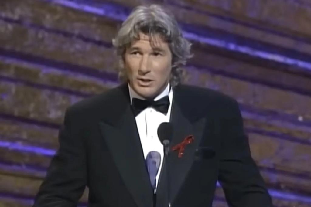 Richard-Gere-120625-2-e2626cb343f74286854ac4f81f0e6668.webp.jpg