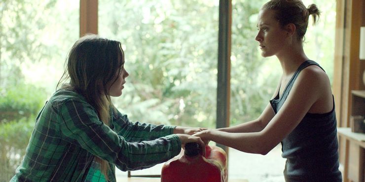 Into-the-Forest-2015-Evan-Rachel-Wood-and-Elliot-Page.jpg