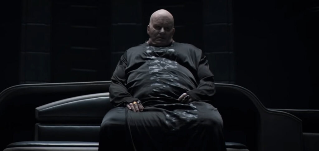 Baron-Harkonnen-Dune-Movie-Seated-Throne-Room-1024x484.jpg