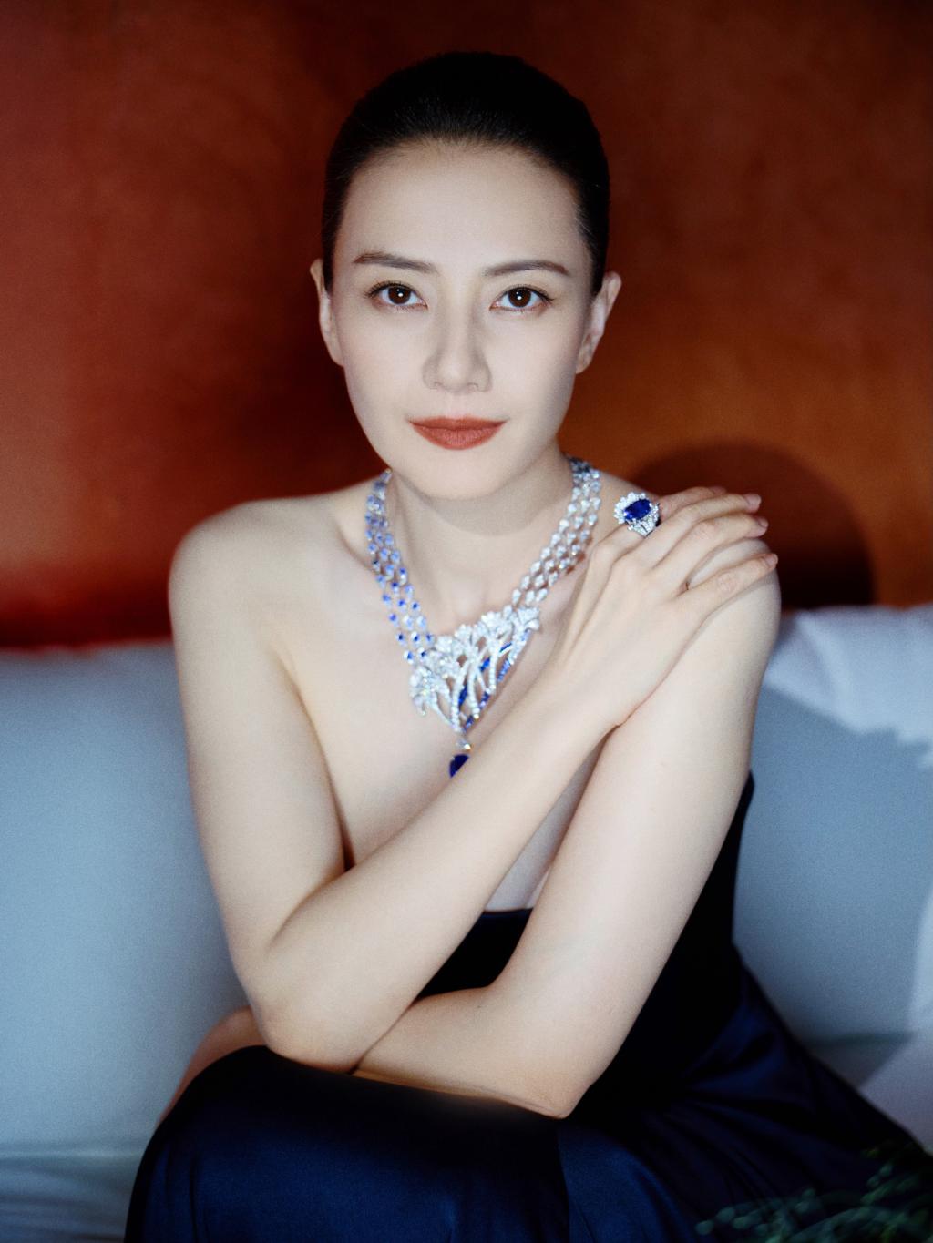 8e383593ly1i2kejyu03hj24ch5sne8a.jpg