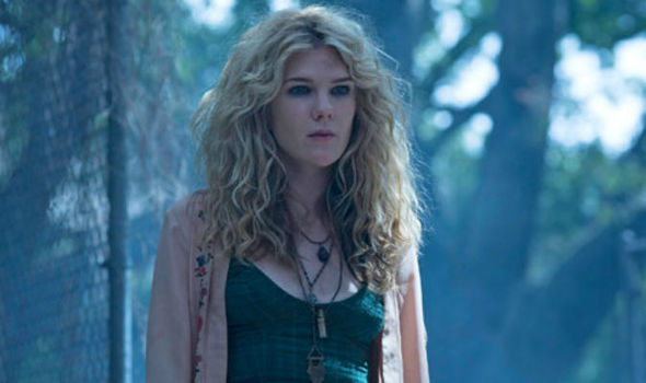 American-Horror-Lily-593338.jpg