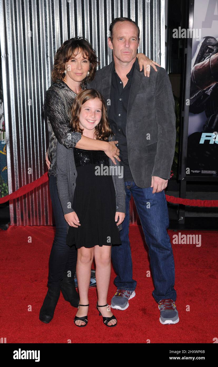 jennifer-grey-clark-gregg-and-daughter-stella-attending-the-real-steel-world-premiere-held-at-the-gibson-amiphitheatre-in-l.jpg