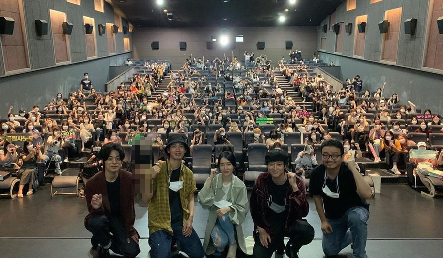 익스트림무비 - 롯데시네마 건대입구 6관 자리가 좋나요?