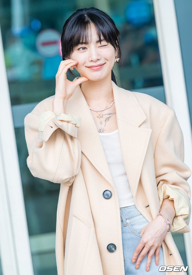 익스트림무비 - 나나 공항 출국샷