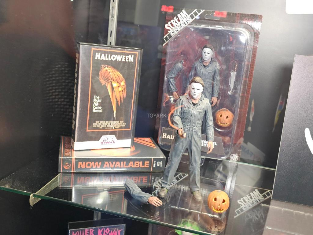 NYTF25-Trick-or-Treat-Booth-016.jpg