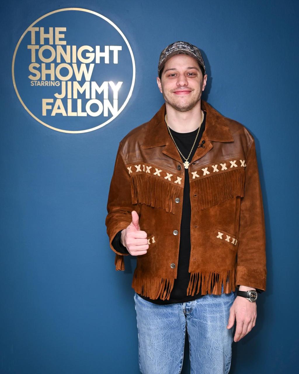 fallontonightbts_1738292773_3557380075286539631_53135245541.jpg