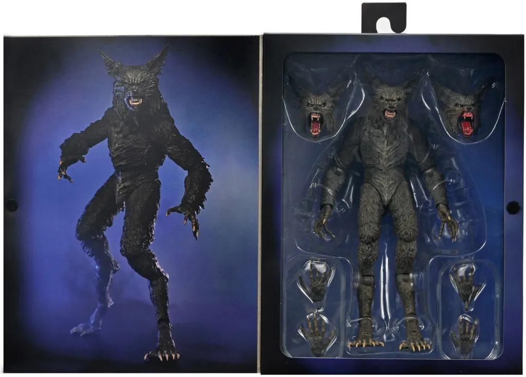 howling-neca8.webp.jpg