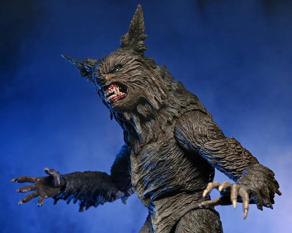 howling-neca5.webp.jpg