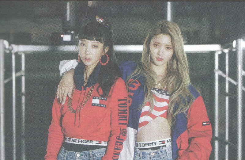 익스트림무비 - EXID 하니(안희연) 10Asia Interview April 2023/ [SCANS] EXID 하니, 솔지 ...