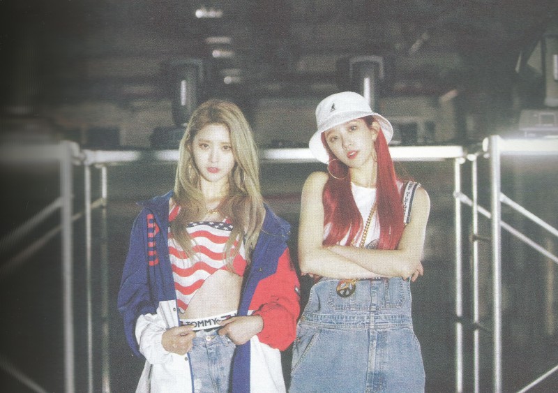 익스트림무비 - EXID 하니(안희연) 10Asia Interview April 2023/ [SCANS] EXID 하니, 솔지 ...