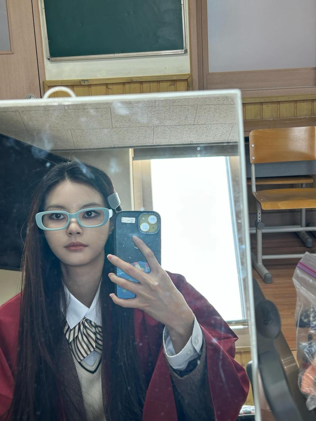 red._.yeji_1778659773_3896001909890009242_41069524886_5.jpg