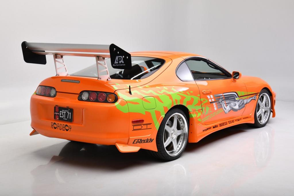 https_kr.hypebeast.com_files_2021_05_paul-walker-brian-oconner-1994-toyota-supra-fast-and-furious-movie-car-jdm-tuned-for-s.jpg