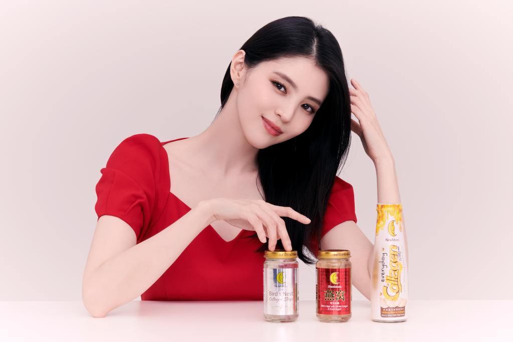 익스트림무비 - 한소희 싱가포르 식품 브랜드 뉴문 화보