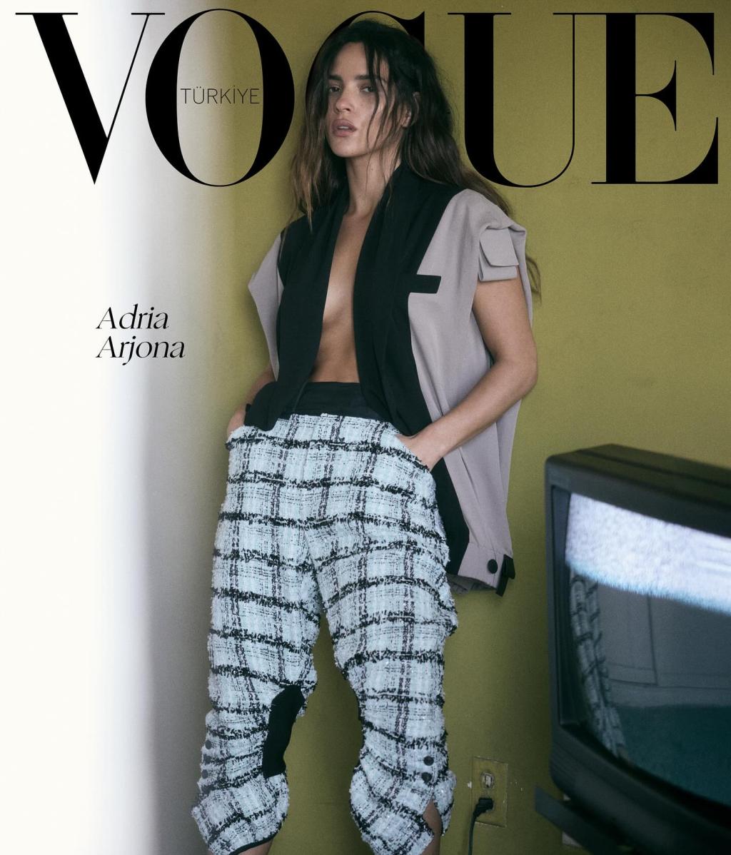 UD_adriaarjona_3628189474582209072_13658835_2025_ 5_ 11_.jpg