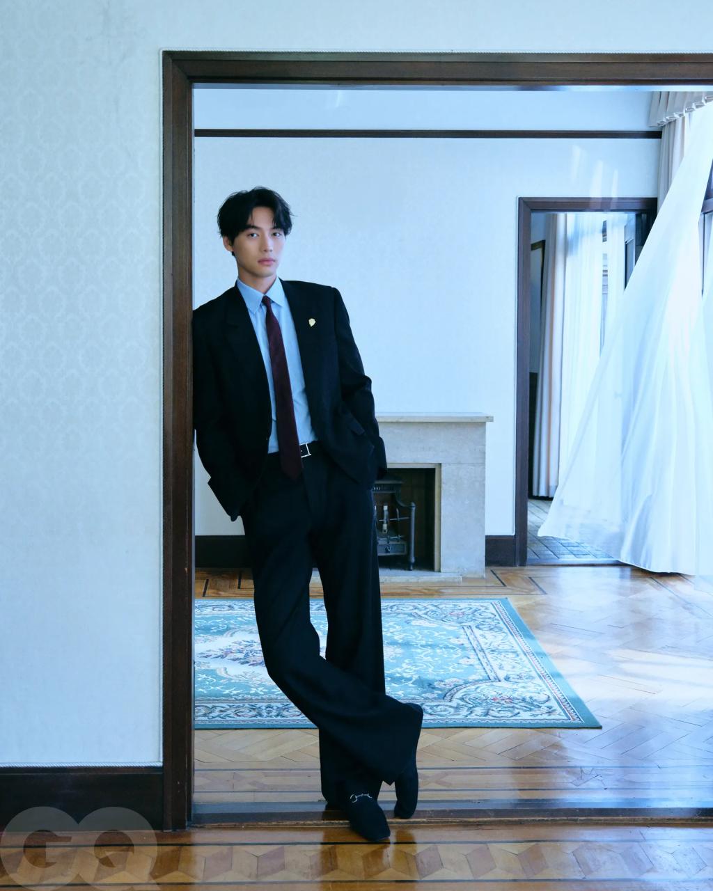 GQ_HYPE_94_10.webp.jpg