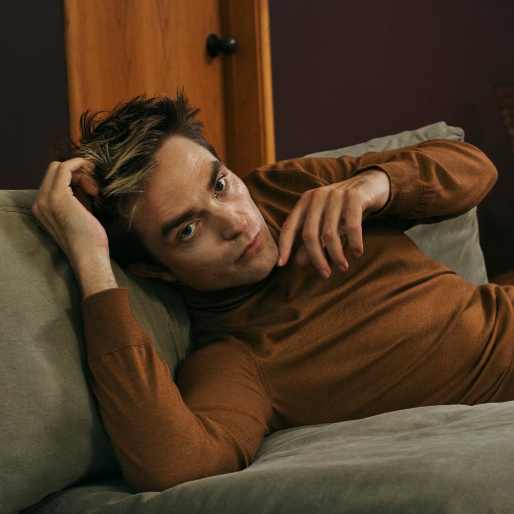 Robert Pattinson is set to star in a remake of ',Al.jpg