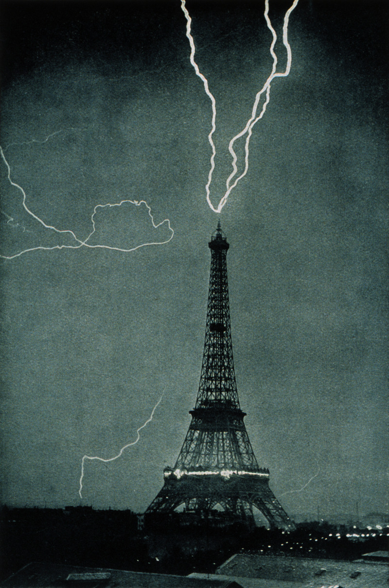 에펠탑_번개1_1902',.jpg