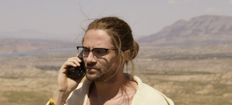 tmp_KO609o_99a02f163533cb33_BlackMirror_Season5_Episode2_01_00_29_20.jpg