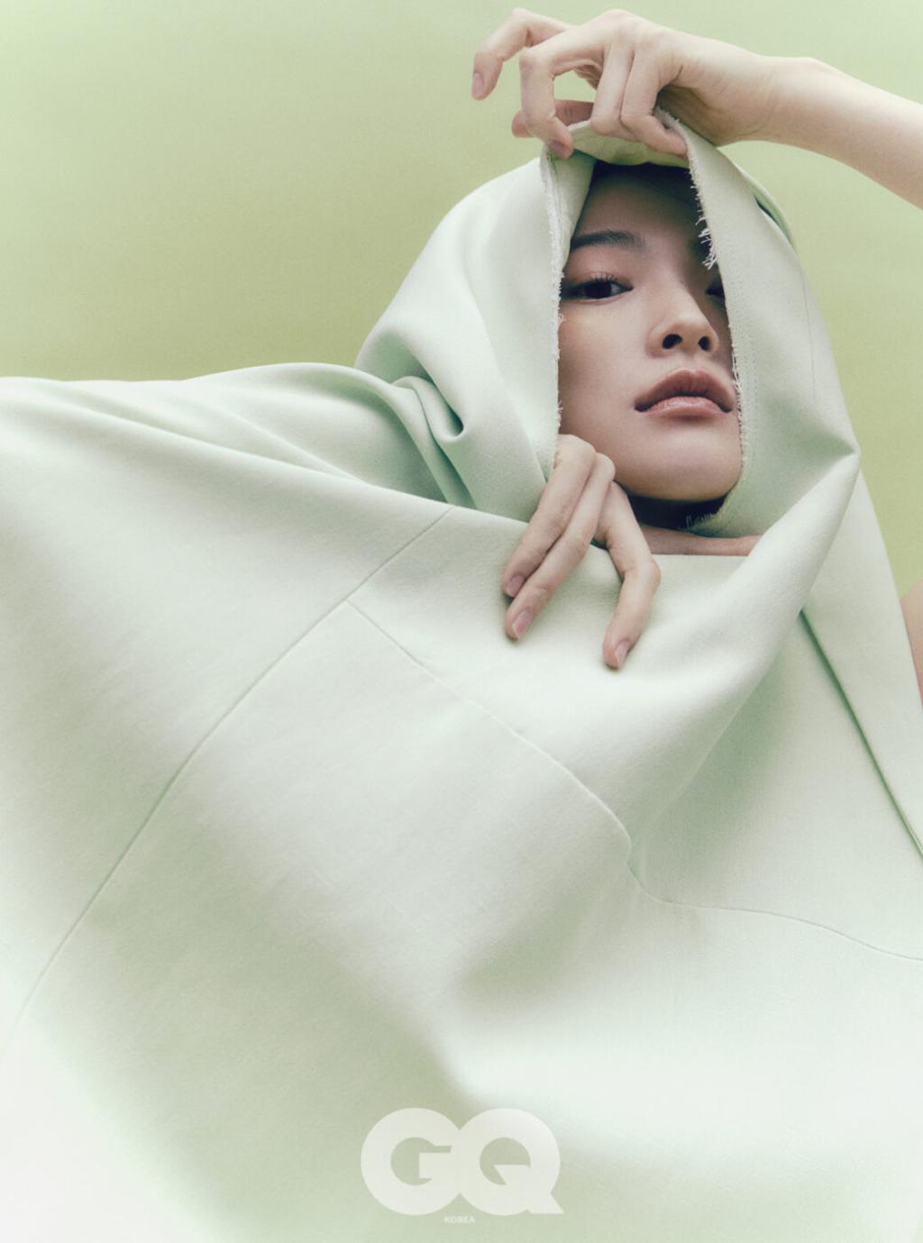 style_646c4740c5880-1039x1400.jpg