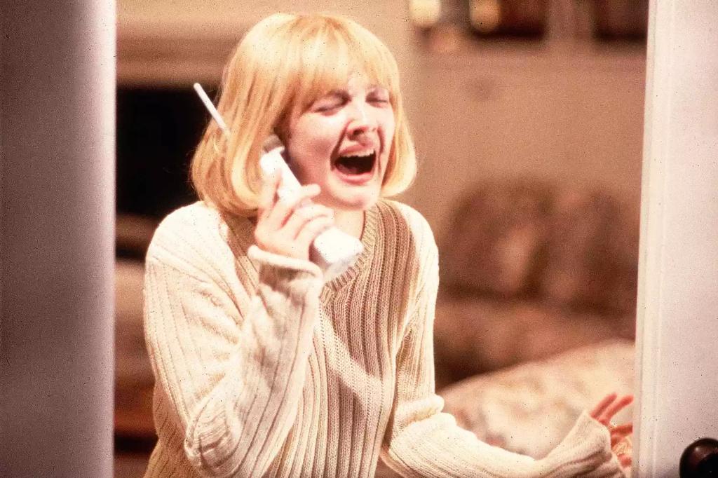 scream-drew-barrymore-phone-060425-7bf7f14887bb477a96643740c6af9ddc.webp.jpg