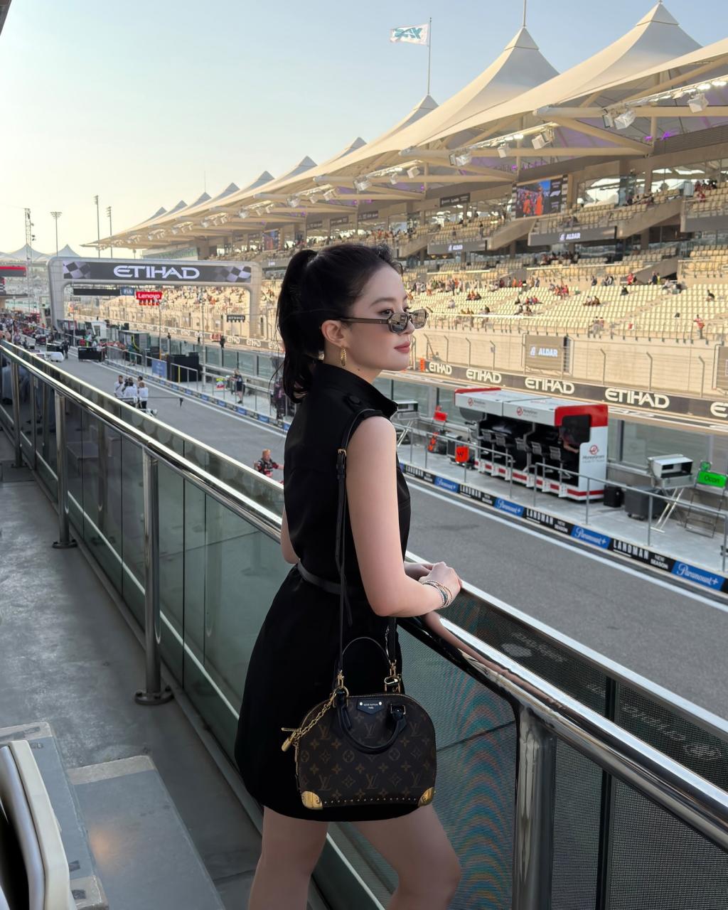 [image] - 6396009.jpg