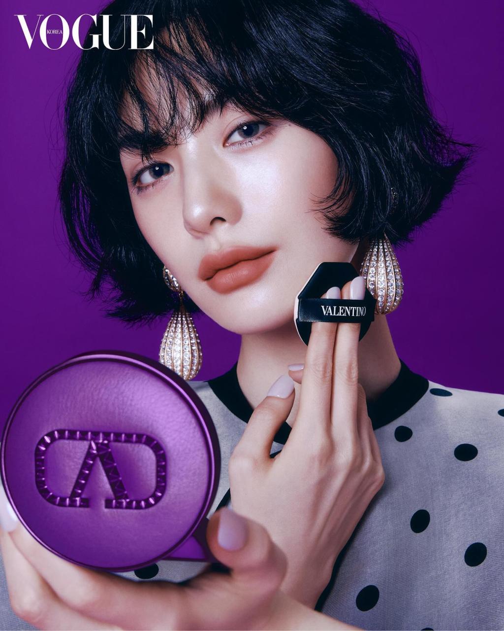 UD_voguekorea_3539225365673837405_316489712_2025_ 1_ 7_.jpg