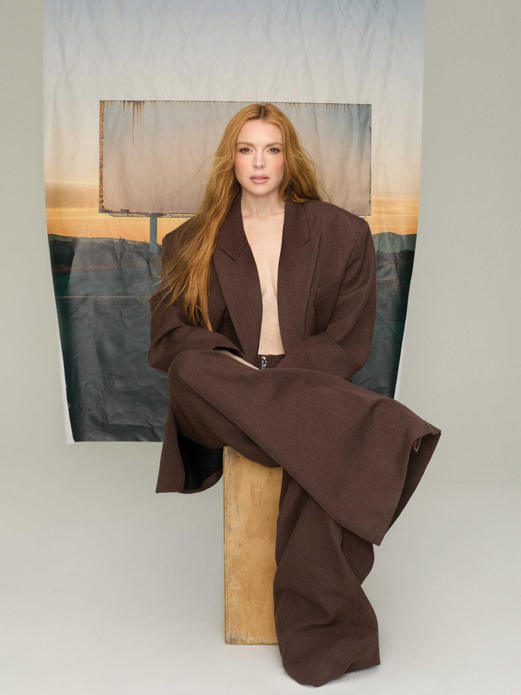 6746627462e3ca3b6d766564_6746617862e3ca3b6d75469a_195_WHERE_ARE_WE_GOING_3F_FLAUNT_MAGAZINE_FLAUNT.COM_LINDSAY_20LOHAN6.jpeg.jpg