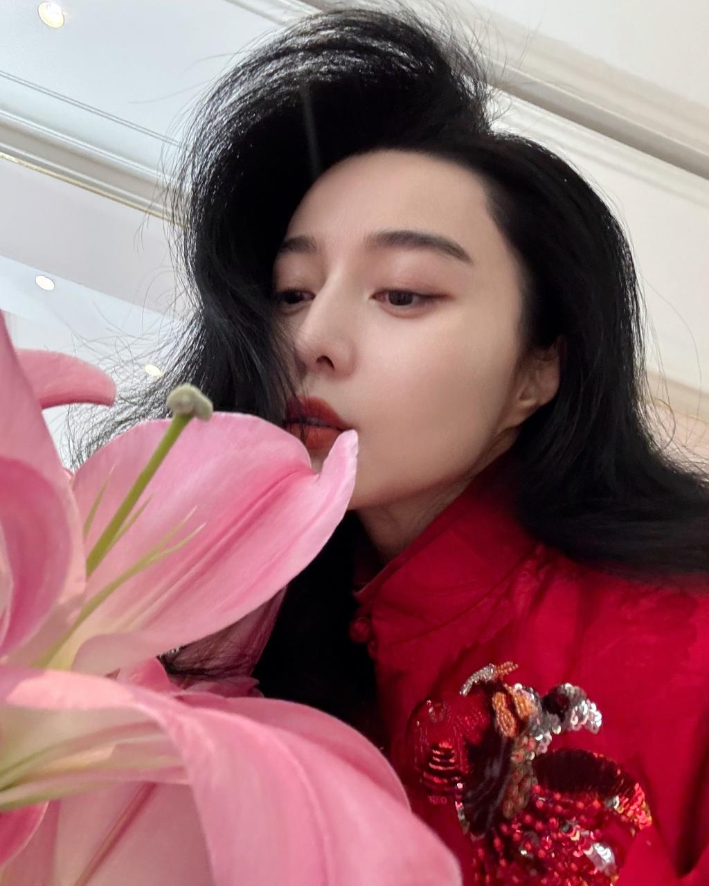 bingbing_fan_1738081455_3555607417507702927_637148837.jpg