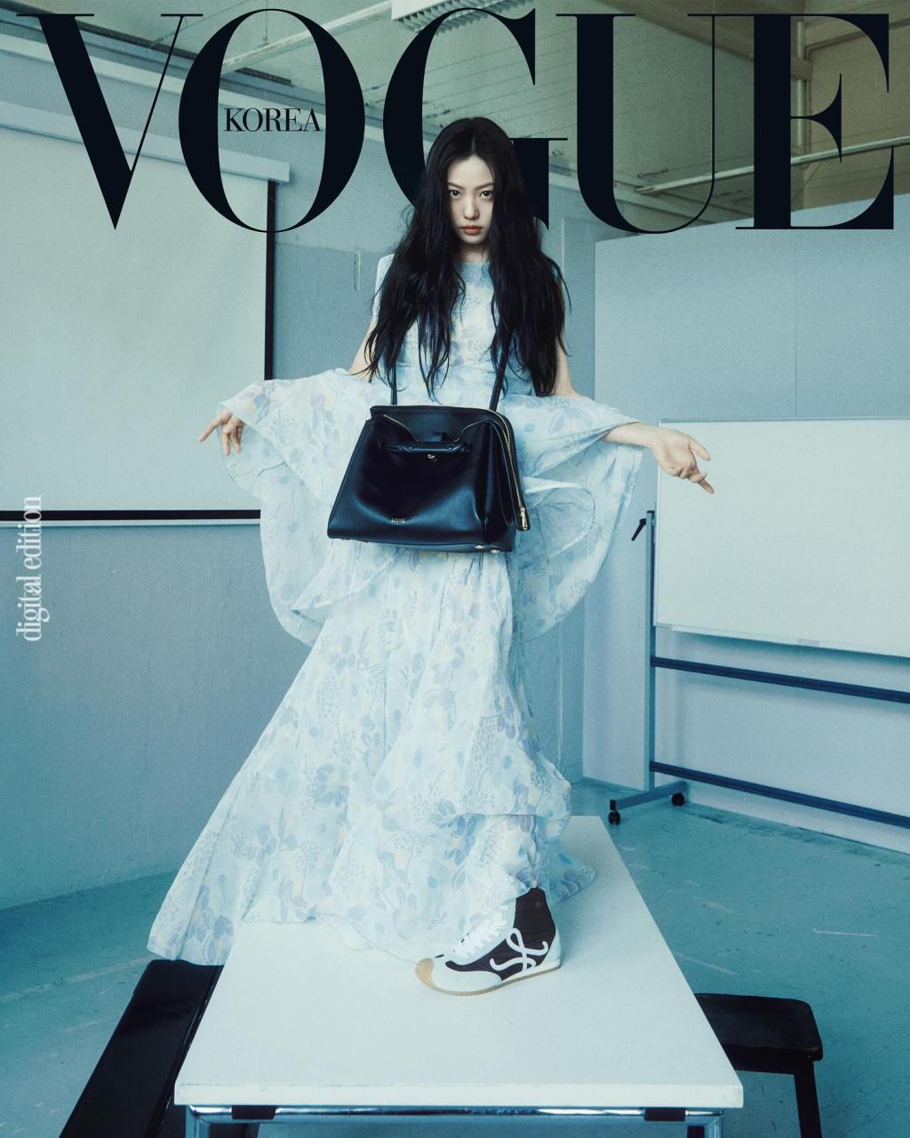 UD_voguekorea_3593102428354338141_316489712_2025_ 3_ 21_.jpg