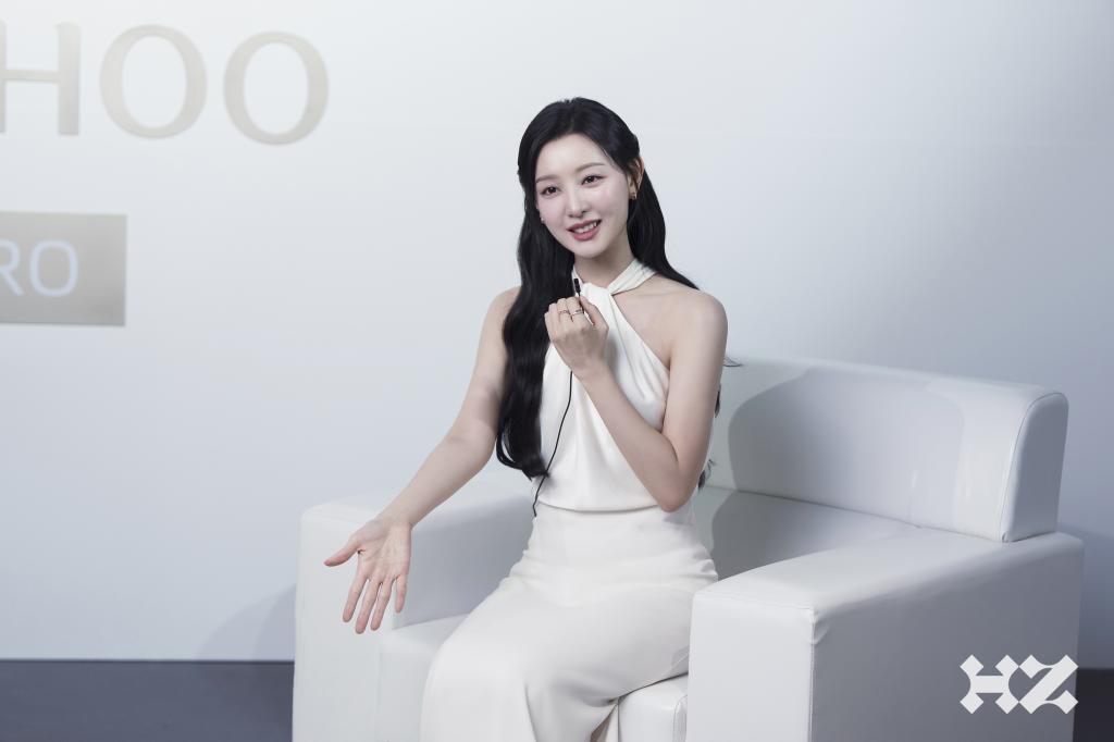 김지원_더후상해_비하인드_(6).jpg