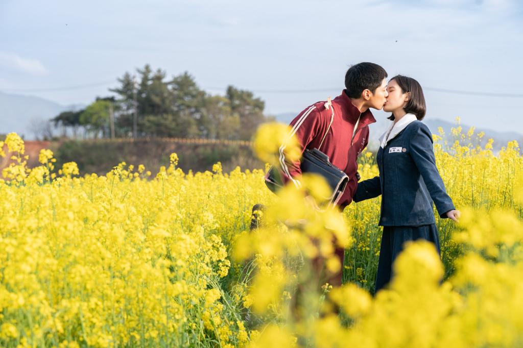 함께 울고 함께 웃고, 온 마음을 나눴던 애순과 관식의 봄????<,폭싹 속았수다&gt,, (1).jpg